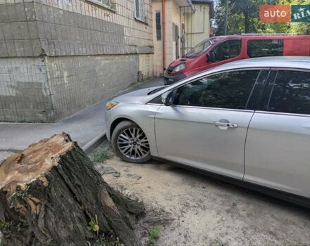 Сірий Форд Фокус, об'ємом двигуна 2 л та пробігом 108 тис. км за 9500 $, фото 1 на Automoto.ua