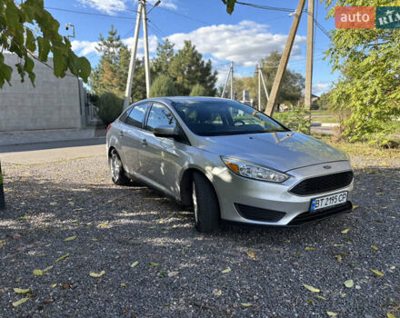 Сірий Форд Фокус, об'ємом двигуна 2 л та пробігом 80 тис. км за 9200 $, фото 3 на Automoto.ua