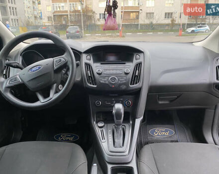 Сірий Форд Фокус, об'ємом двигуна 2 л та пробігом 187 тис. км за 6700 $, фото 10 на Automoto.ua
