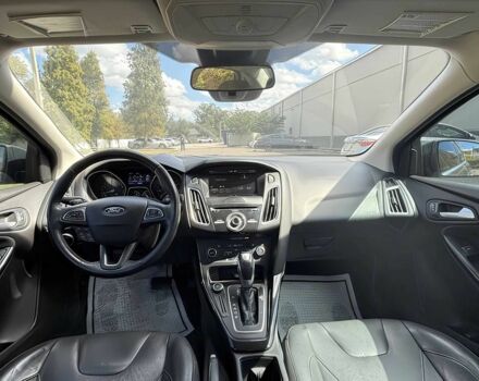 Серый Форд Фокус, объемом двигателя 2 л и пробегом 75 тыс. км за 4000 $, фото 9 на Automoto.ua