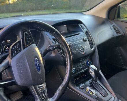 Сірий Форд Фокус, об'ємом двигуна 2 л та пробігом 220 тис. км за 7600 $, фото 4 на Automoto.ua