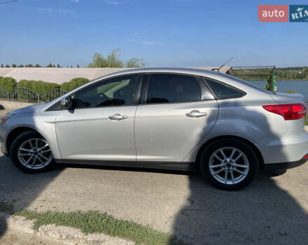 Сірий Форд Фокус, об'ємом двигуна 2 л та пробігом 228 тис. км за 8000 $, фото 2 на Automoto.ua