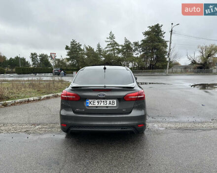 Серый Форд Фокус, объемом двигателя 2 л и пробегом 184 тыс. км за 9300 $, фото 3 на Automoto.ua