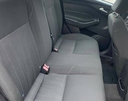 Сірий Форд Фокус, об'ємом двигуна 2 л та пробігом 160 тис. км за 7999 $, фото 5 на Automoto.ua
