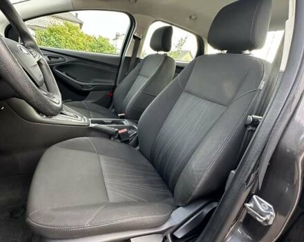 Форд Фокус 2015 у Буче на Automoto.ua Сірий Форд Фокус, об'ємом двигуна 2 л та пробігом 175 тис. км за 7500 $, фото 34 на Automoto.ua