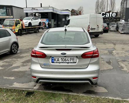Серый Форд Фокус, объемом двигателя 2 л и пробегом 120 тыс. км за 8800 $, фото 4 на Automoto.ua