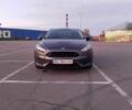 Форд Фокус 2015 в Днепре (Днепропетровске) на Automoto.ua Серый Форд Фокус, объемом двигателя 2 л и пробегом 259 тыс. км за 7800 $, фото 1 на Automoto.ua