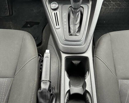 Серый Форд Фокус, объемом двигателя 2 л и пробегом 175 тыс. км за 6500 $, фото 25 на Automoto.ua