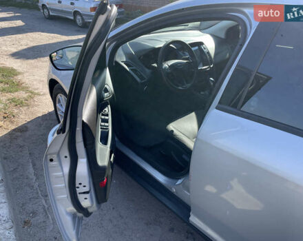 Сірий Форд Фокус, об'ємом двигуна 2 л та пробігом 228 тис. км за 8000 $, фото 22 на Automoto.ua