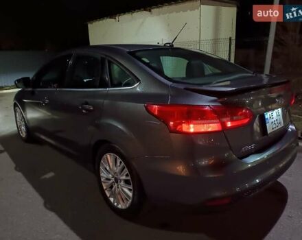 Серый Форд Фокус, объемом двигателя 2 л и пробегом 150 тыс. км за 10000 $, фото 3 на Automoto.ua