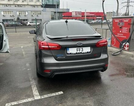 Форд Фокус 2015 в Кропивницком (Кировограде) на Automoto.ua Серый Форд Фокус, объемом двигателя 2 л и пробегом 206 тыс. км за 8300 $, фото 5 на Automoto.ua