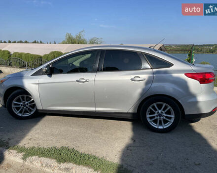 Сірий Форд Фокус, об'ємом двигуна 2 л та пробігом 228 тис. км за 8000 $, фото 3 на Automoto.ua