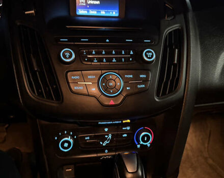 Серый Форд Фокус, объемом двигателя 2.01 л и пробегом 157 тыс. км за 7777 $, фото 15 на Automoto.ua