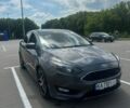 Сірий Форд Фокус, об'ємом двигуна 2 л та пробігом 212 тис. км за 6500 $, фото 1 на Automoto.ua