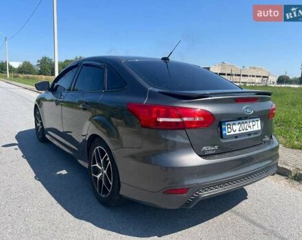 Сірий Форд Фокус, об'ємом двигуна 2 л та пробігом 162 тис. км за 8200 $, фото 4 на Automoto.ua