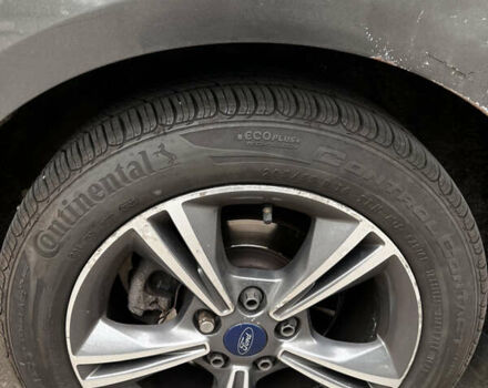 Сірий Форд Фокус, об'ємом двигуна 1 л та пробігом 134 тис. км за 6500 $, фото 5 на Automoto.ua