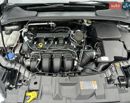 Серый Форд Фокус, объемом двигателя 2 л и пробегом 184 тыс. км за 9300 $, фото 7 на Automoto.ua