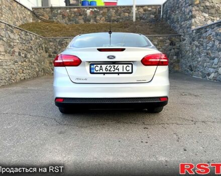 Серый Форд Фокус, объемом двигателя 2 л и пробегом 185 тыс. км за 7300 $, фото 5 на Automoto.ua