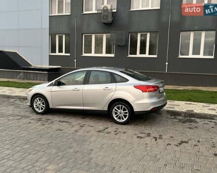 Сірий Форд Фокус, об'ємом двигуна 2 л та пробігом 250 тис. км за 6999 $, фото 5 на Automoto.ua