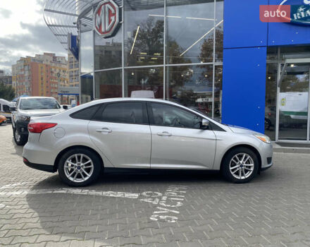 Серый Форд Фокус, объемом двигателя 2 л и пробегом 174 тыс. км за 8700 $, фото 6 на Automoto.ua