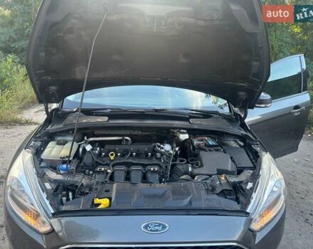 Серый Форд Фокус, объемом двигателя 2 л и пробегом 210 тыс. км за 8800 $, фото 8 на Automoto.ua