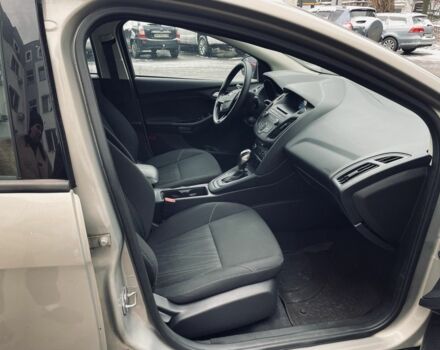 Серый Форд Фокус, объемом двигателя 2 л и пробегом 157 тыс. км за 8300 $, фото 5 на Automoto.ua