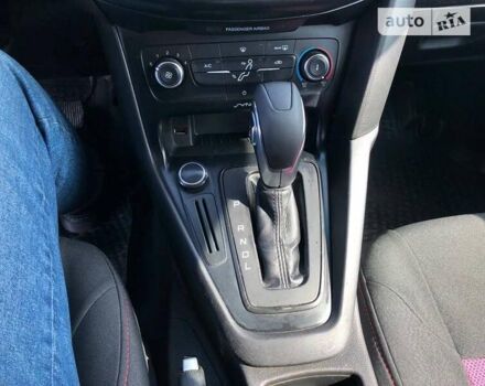 Сірий Форд Фокус, об'ємом двигуна 2 л та пробігом 165 тис. км за 7900 $, фото 26 на Automoto.ua