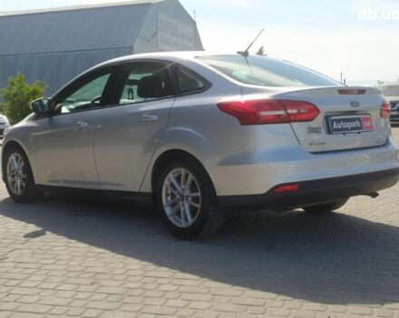 Серый Форд Фокус, объемом двигателя 2 л и пробегом 133 тыс. км за 9790 $, фото 5 на Automoto.ua