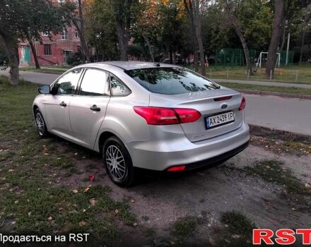 Серый Форд Фокус, объемом двигателя 2 л и пробегом 140 тыс. км за 7000 $, фото 2 на Automoto.ua