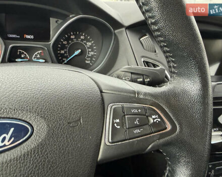 Сірий Форд Фокус, об'ємом двигуна 2 л та пробігом 131 тис. км за 9050 $, фото 12 на Automoto.ua