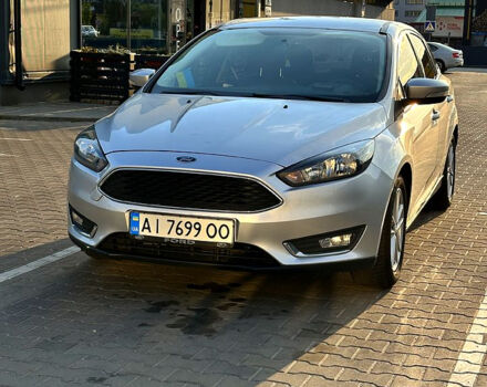 Сірий Форд Фокус, об'ємом двигуна 2 л та пробігом 150 тис. км за 8300 $, фото 2 на Automoto.ua