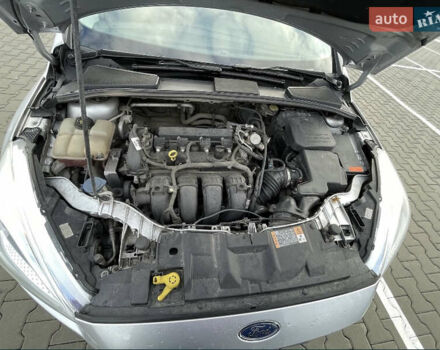 Серый Форд Фокус, объемом двигателя 2 л и пробегом 200 тыс. км за 8300 $, фото 4 на Automoto.ua