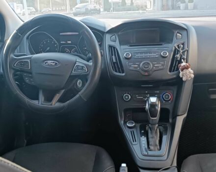 Сірий Форд Фокус, об'ємом двигуна 2 л та пробігом 182 тис. км за 7700 $, фото 3 на Automoto.ua