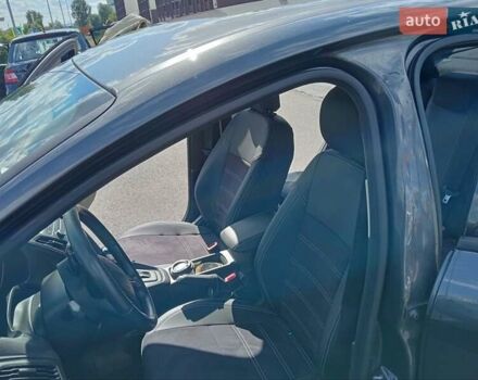 Серый Форд Фокус, объемом двигателя 2 л и пробегом 199 тыс. км за 9600 $, фото 7 на Automoto.ua