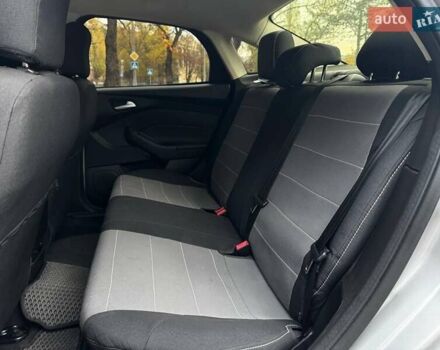 Сірий Форд Фокус, об'ємом двигуна 2 л та пробігом 139 тис. км за 7999 $, фото 15 на Automoto.ua