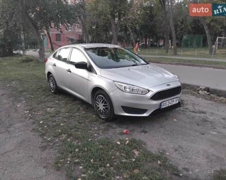 Серый Форд Фокус, объемом двигателя 2 л и пробегом 140 тыс. км за 7000 $, фото 2 на Automoto.ua