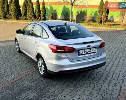 Серый Форд Фокус, объемом двигателя 2 л и пробегом 139 тыс. км за 7400 $, фото 4 на Automoto.ua
