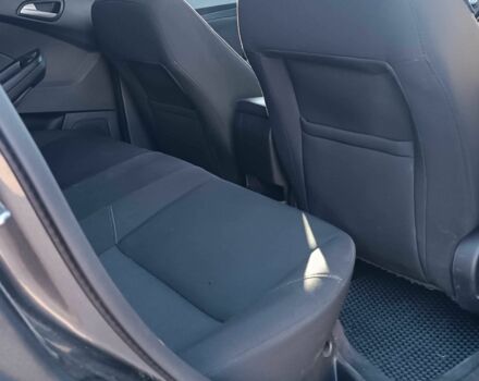 Сірий Форд Фокус, об'ємом двигуна 2 л та пробігом 182 тис. км за 7700 $, фото 7 на Automoto.ua