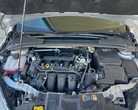 Серый Форд Фокус, объемом двигателя 2 л и пробегом 181 тыс. км за 8500 $, фото 12 на Automoto.ua