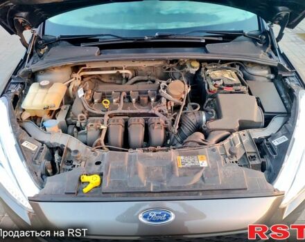 Сірий Форд Фокус, об'ємом двигуна 2 л та пробігом 109 тис. км за 8450 $, фото 10 на Automoto.ua