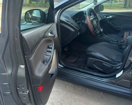 Серый Форд Фокус, объемом двигателя 2 л и пробегом 210 тыс. км за 8800 $, фото 13 на Automoto.ua