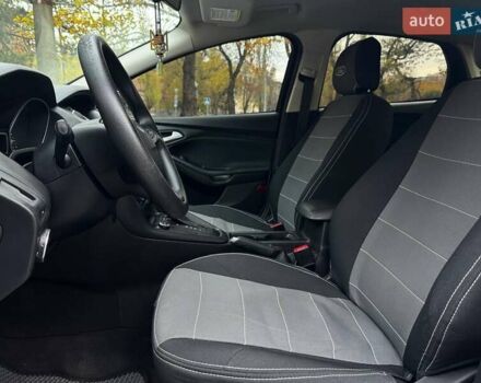 Сірий Форд Фокус, об'ємом двигуна 2 л та пробігом 139 тис. км за 7999 $, фото 14 на Automoto.ua