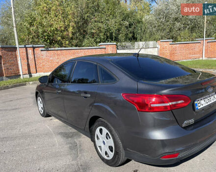 Сірий Форд Фокус, об'ємом двигуна 2 л та пробігом 222 тис. км за 8100 $, фото 6 на Automoto.ua