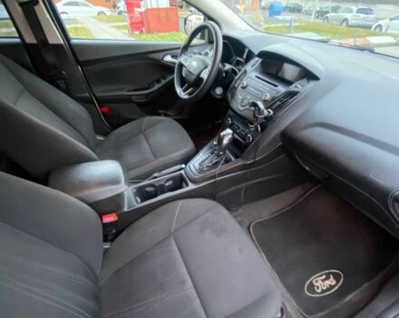 Серый Форд Фокус, объемом двигателя 2 л и пробегом 260 тыс. км за 8000 $, фото 6 на Automoto.ua