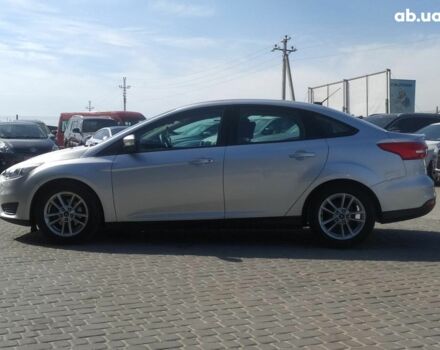 Серый Форд Фокус, объемом двигателя 2 л и пробегом 133 тыс. км за 9790 $, фото 3 на Automoto.ua