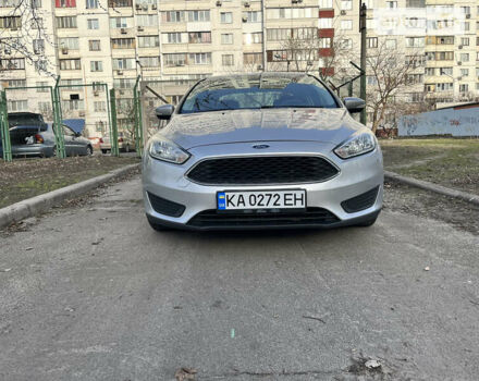 Сірий Форд Фокус, об'ємом двигуна 2 л та пробігом 70 тис. км за 9300 $, фото 1 на Automoto.ua