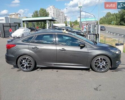 Серый Форд Фокус, объемом двигателя 2 л и пробегом 199 тыс. км за 9600 $, фото 8 на Automoto.ua