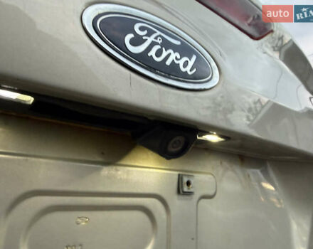 Сірий Форд Фокус, об'ємом двигуна 2 л та пробігом 258 тис. км за 5750 $, фото 17 на Automoto.ua