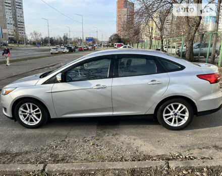 Сірий Форд Фокус, об'ємом двигуна 2 л та пробігом 70 тис. км за 9300 $, фото 7 на Automoto.ua