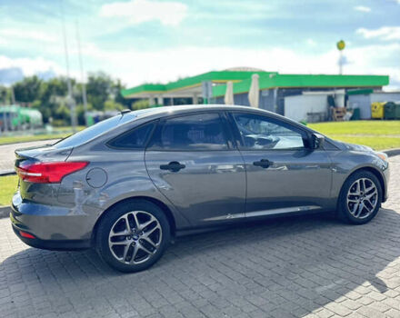 Сірий Форд Фокус, об'ємом двигуна 2.01 л та пробігом 108 тис. км за 8500 $, фото 8 на Automoto.ua